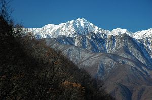 hakuba_sirasawatouge_kasimayarigatake_n.jpg