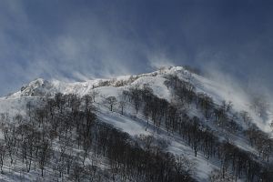 白馬村　遠見尾根　嵐の名残2/4-1