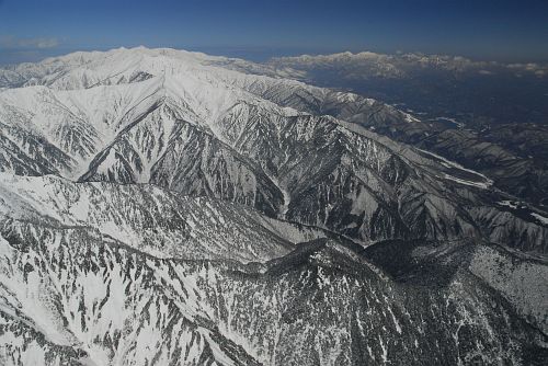 北葛沢上空より　後立山連峰と右手奥が大町市北西部2/20