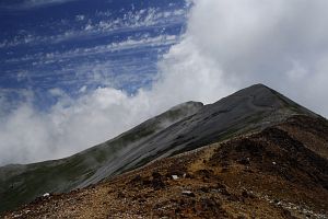 糸魚川市　三国境～小蓮華山　雲が楽しい縦走路7/23-3