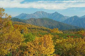 位ヶ原より眺望と紅葉・北アルプス-2