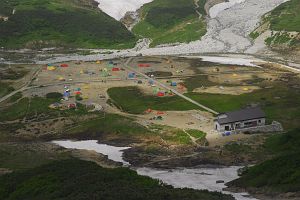 富山県立山町　雷鳥沢への下りより　雷鳥沢野営場8/3