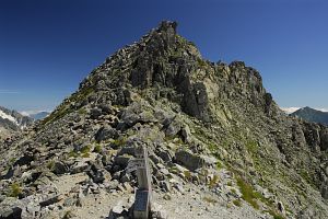 富山県立山町　立山縦走路より　富士ノ折立8/4